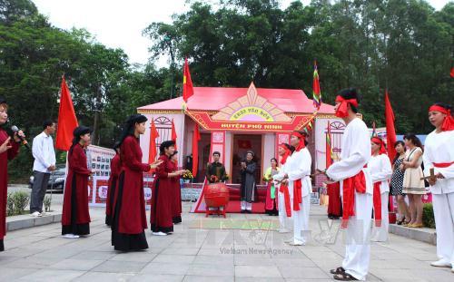 Phú Thọ mở nhiều tour du lịch về nguồn hấp dẫn 